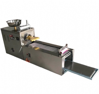 Thermal oil type rice noodle making machine