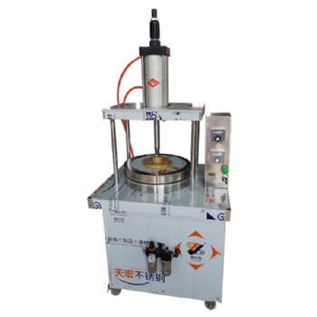 Heating type bread pressing machine